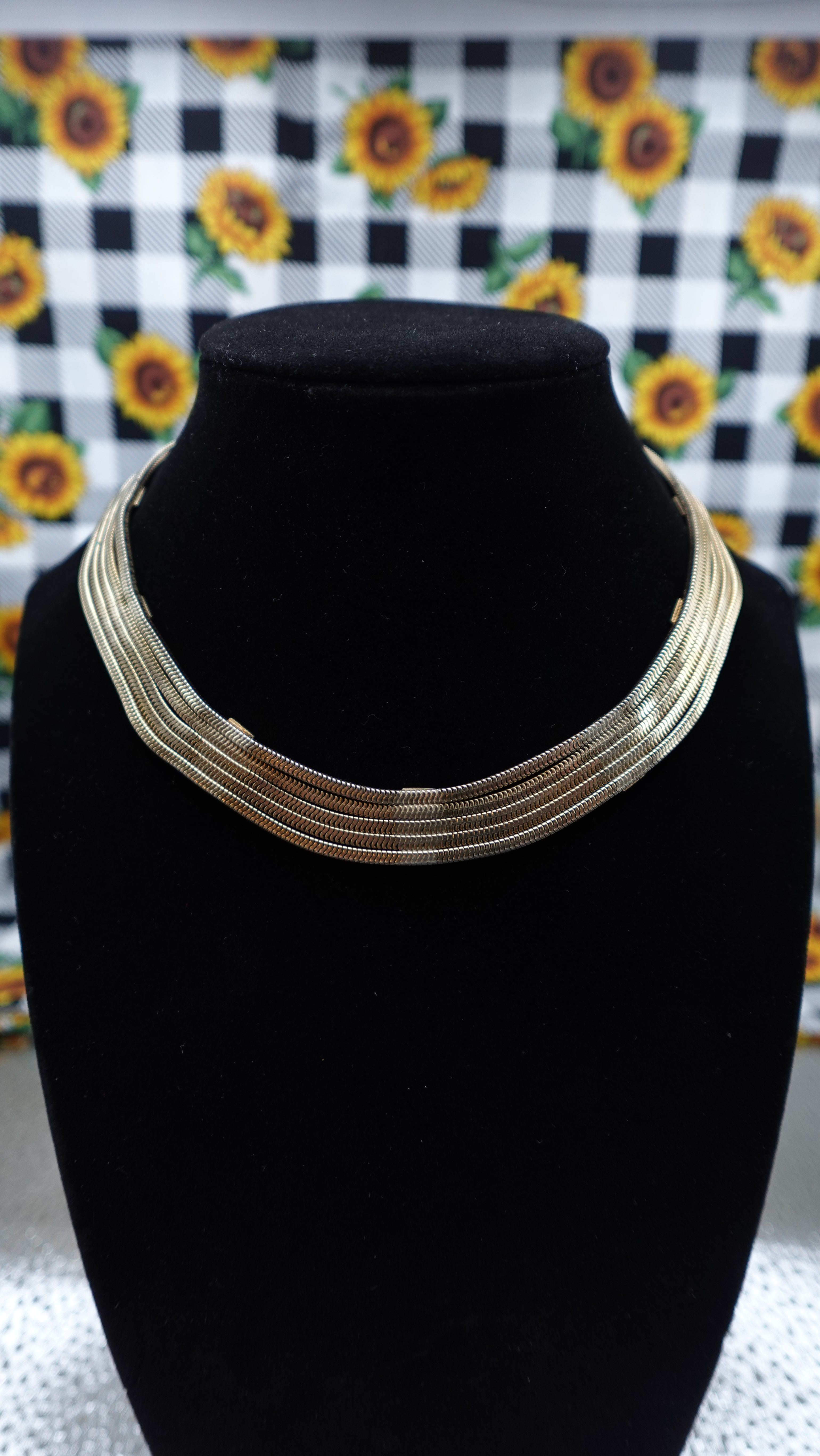 Vintage Gold Toned Choker Necklace 16In