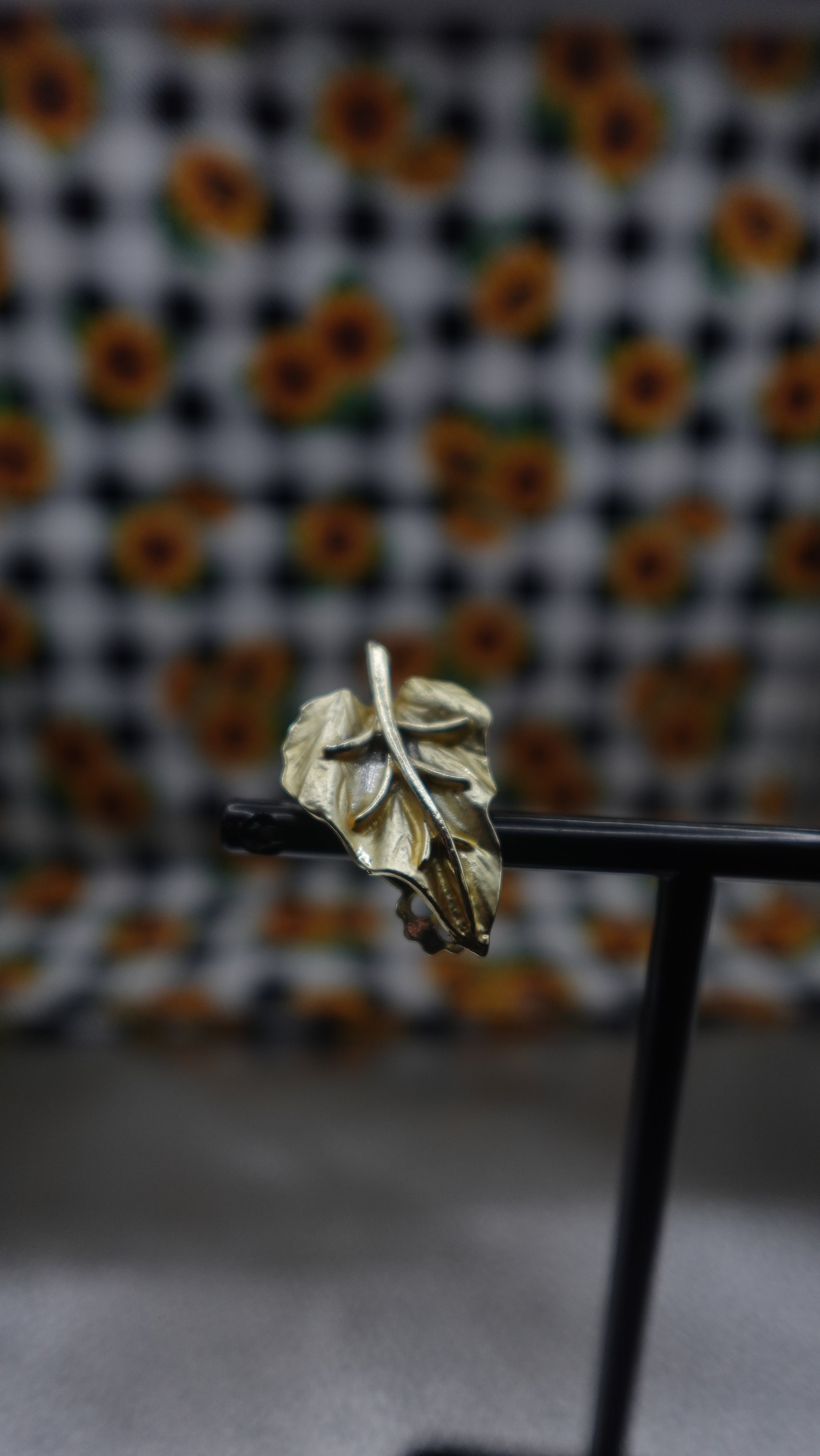 Vintage Gold Tone Leaf Clip On Earrings