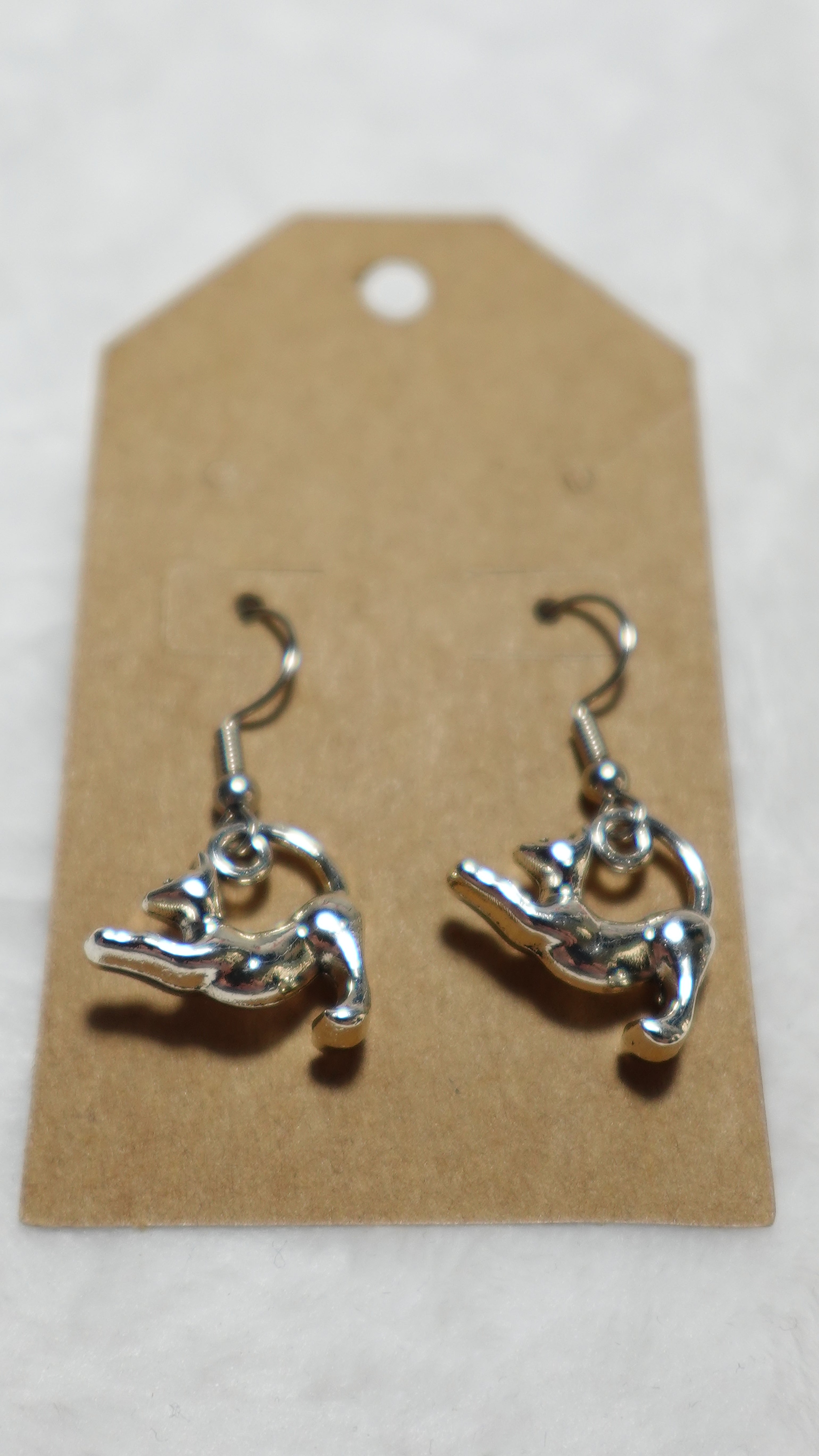 Stretching cat earrings