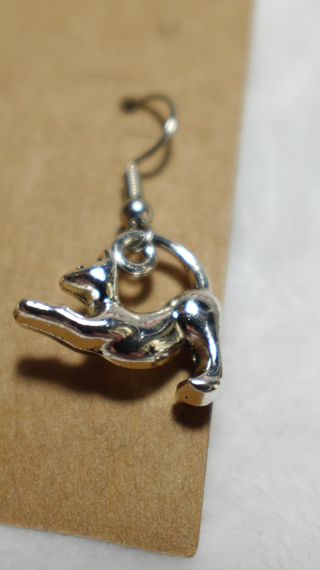 Stretching cat earrings